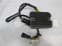 Kawasaki ZX12R 2002-2006 Konjektör Regulatör