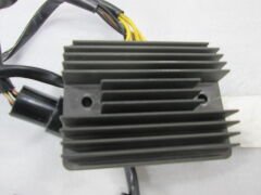 Kawasaki ZX12R 2002-2006 Konjektör Regulatör