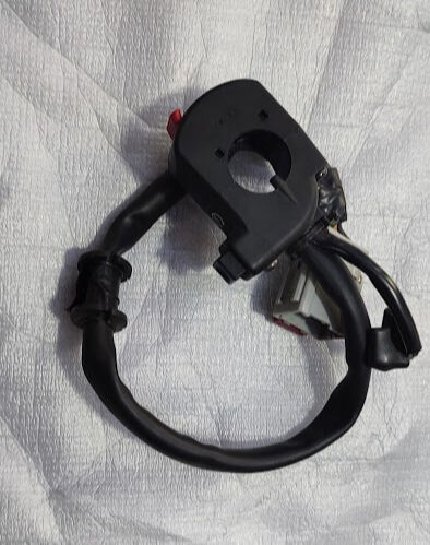 Honda CBR 600RR Sağ Kütüklük Kumanda