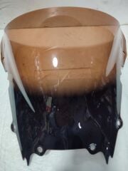 Yamaha YZF R6 99-02 Ön Cam Siperlik