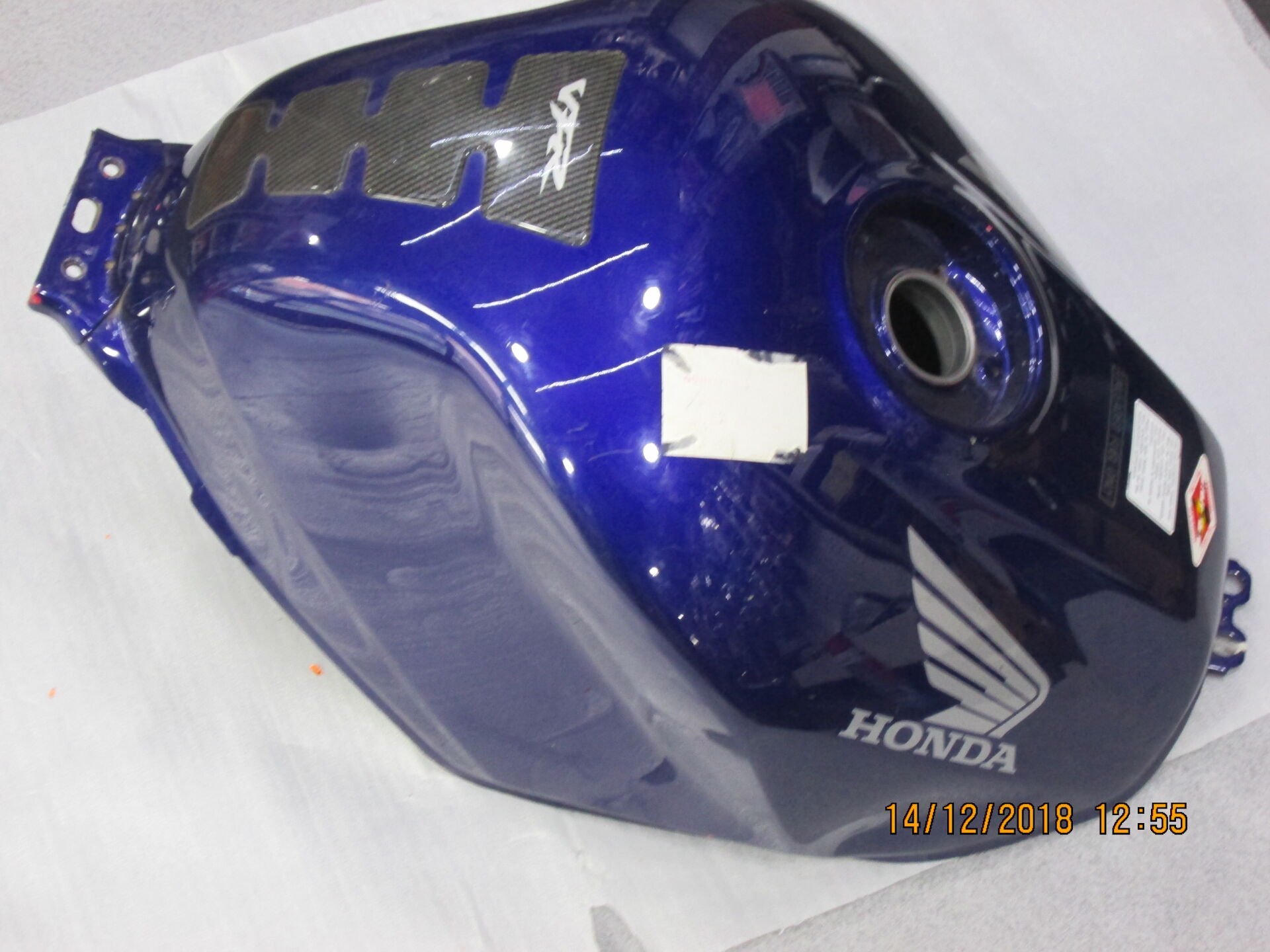 Honda VFR 800 2002-2013 Benzin Deposu (Fuel tank)