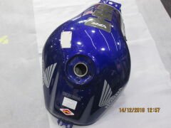 Honda VFR 800 2002-2013 Benzin Deposu (Fuel tank)