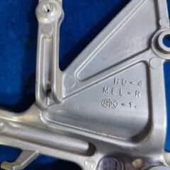 Honda CBR 1000rr Orjinal 2004-2005 Sağ Sürücü Basamak Braketi