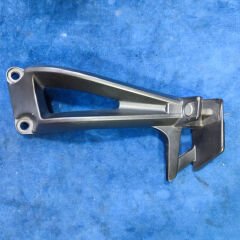 Yamaha fz8 2011-2013 Orjinal Sağ Arka Basamak Braketi