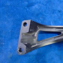 Yamaha fz8 2011-2013 Orjinal Sağ Arka Basamak Braketi