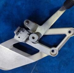 Honda CBR 600 F PC25 91-94 Orjinal Sağ Sol Sürücü Braketi