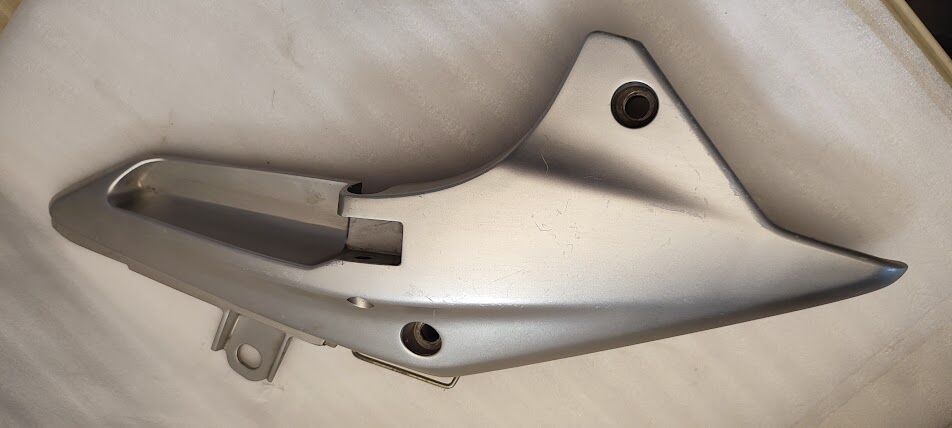 Honda FJS 600 Silver Wing Sol Arka Basamak Bağlantı Demiri