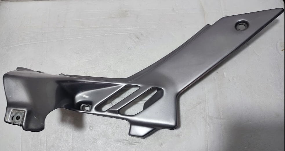 Aprilia ETV 1000 Caponord Sağ Koltuk Altı Grenaj