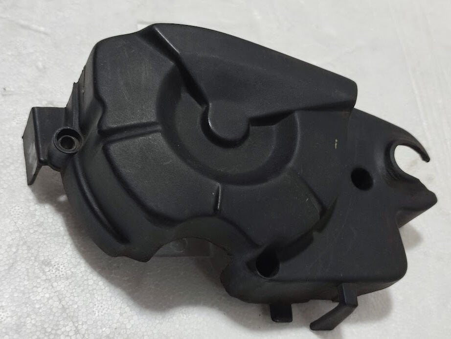 Aprilia ETV 1000 Caponord 1000  Ön Dişli Koruma Kapağı