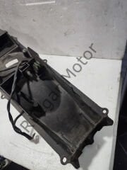 Aprilia ETV 1000 Caponord 1000 Arka Çamurluk Akü Plastiği